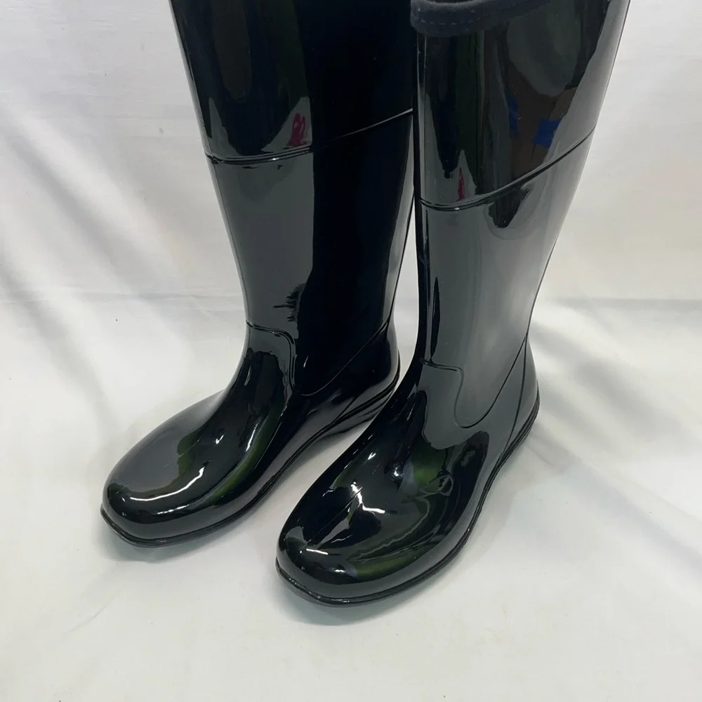 Kamik Rain Boots glossy  Women’s SZ 8 Black like new